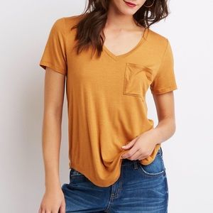 Mustard yellow pocket T-shirt